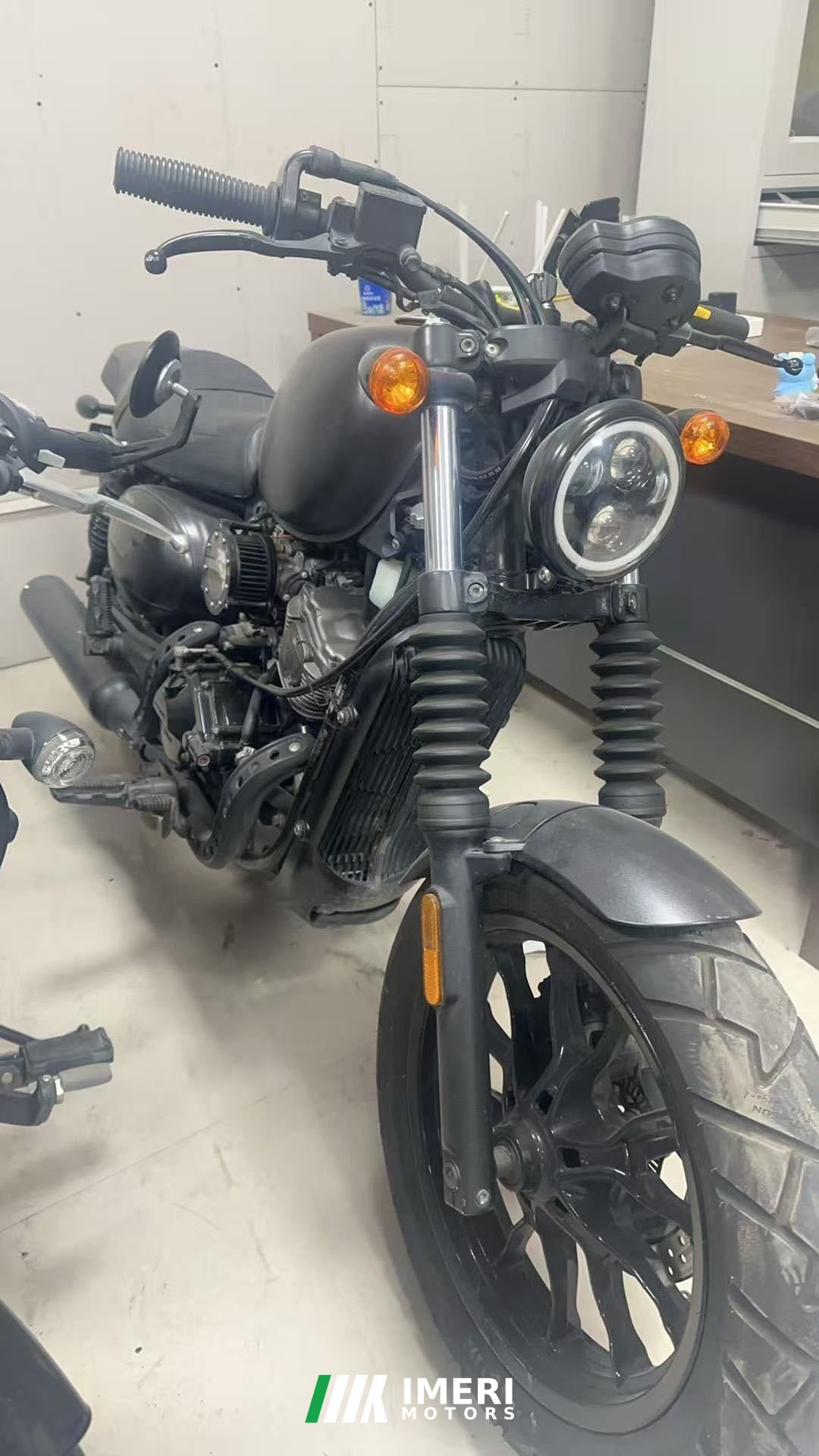 Hyosung GV300S - მოტოციკლი ჩინეთიდან