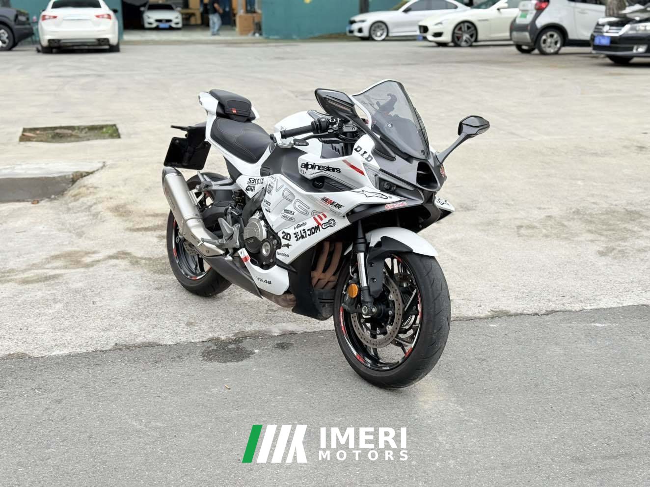 2025 Voge RR500S