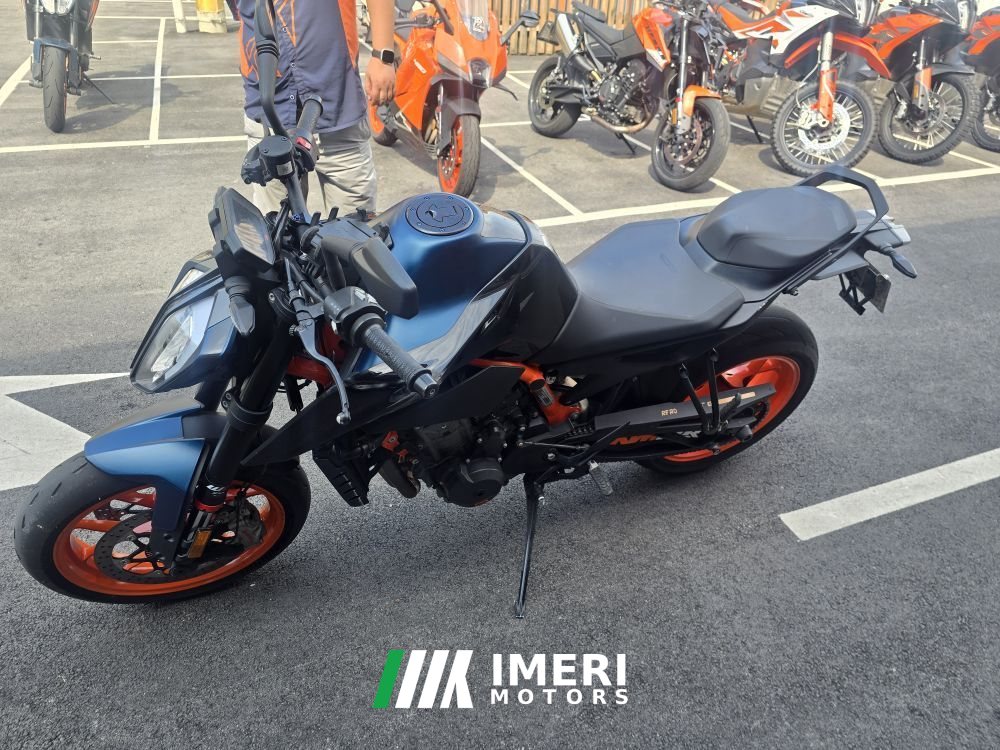 2024 KTMR2R 890 Duke 900 cc