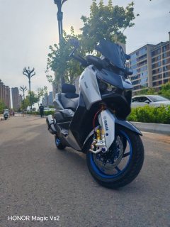 Yamaha XMAX 300 cc - ფოტო 8