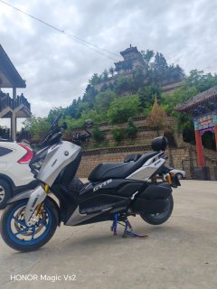 Yamaha XMAX 300 cc - ფოტო 9