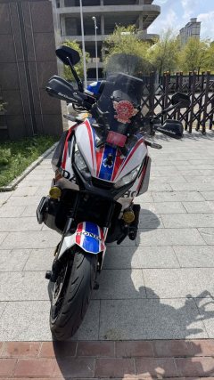 Honda X-ADV 750 - ფოტო 1