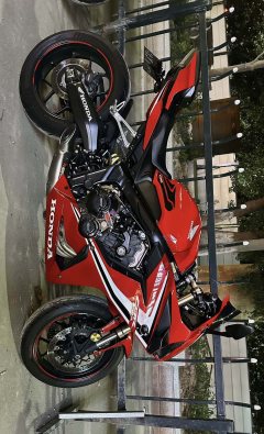 Honda CBR650R - ფოტო 4