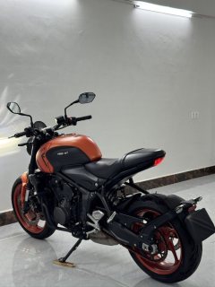 Triumph Trident 660 - ფოტო 9