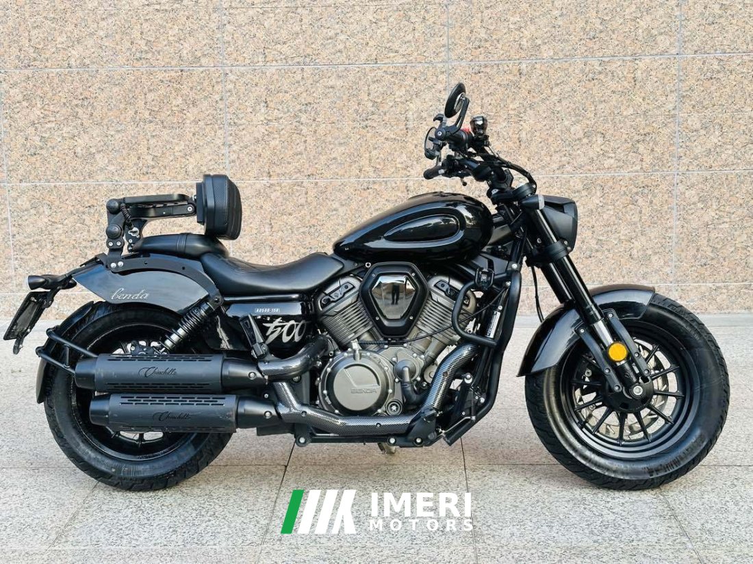 Benda Chinchilla 500 - motorcycle from China