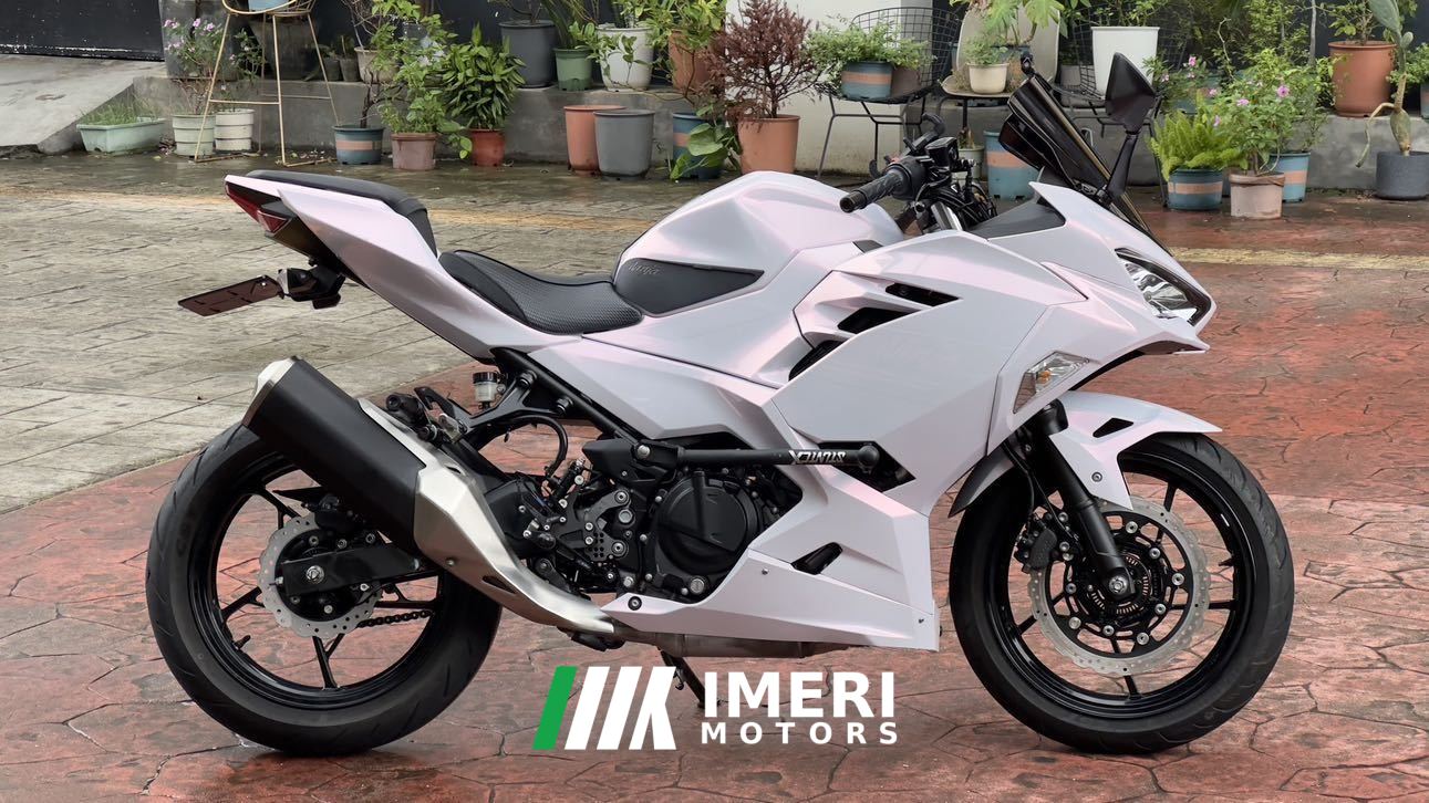 2022 Kawasaki Ninja 400