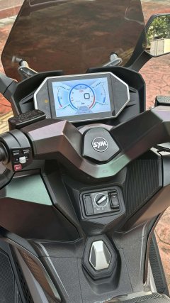 SYM Cruisym 400 - ფოტო 11