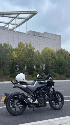 HUSQVARNA Black Arrow 401 400 cc - ფოტო 3