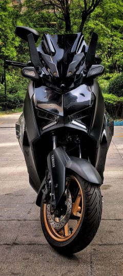Yamaha XMAX 300 cc - ფოტო 1