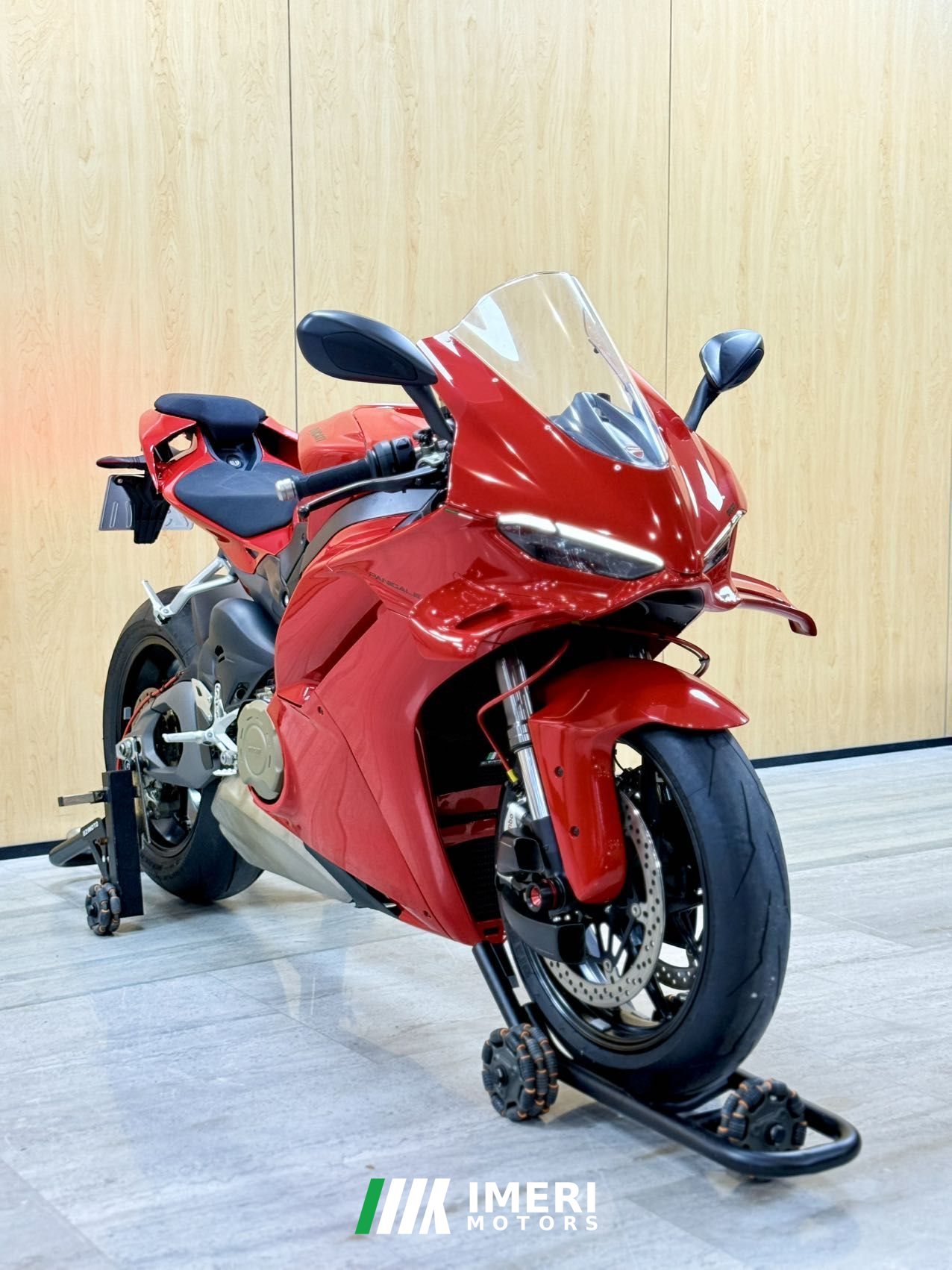 2025 Ducati Panigale V4 1100 cc