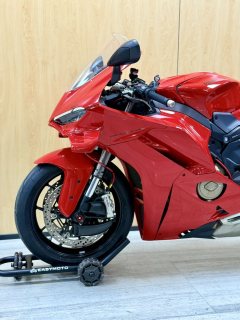 Ducati Panigale V4 1100 cc - photo 3