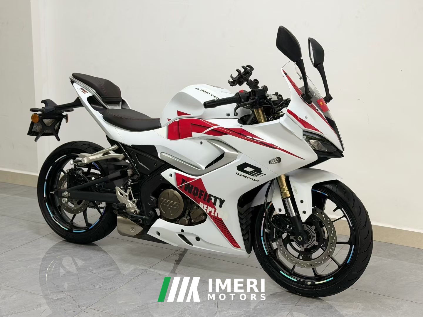 2022 QJMOTOR SRK 250