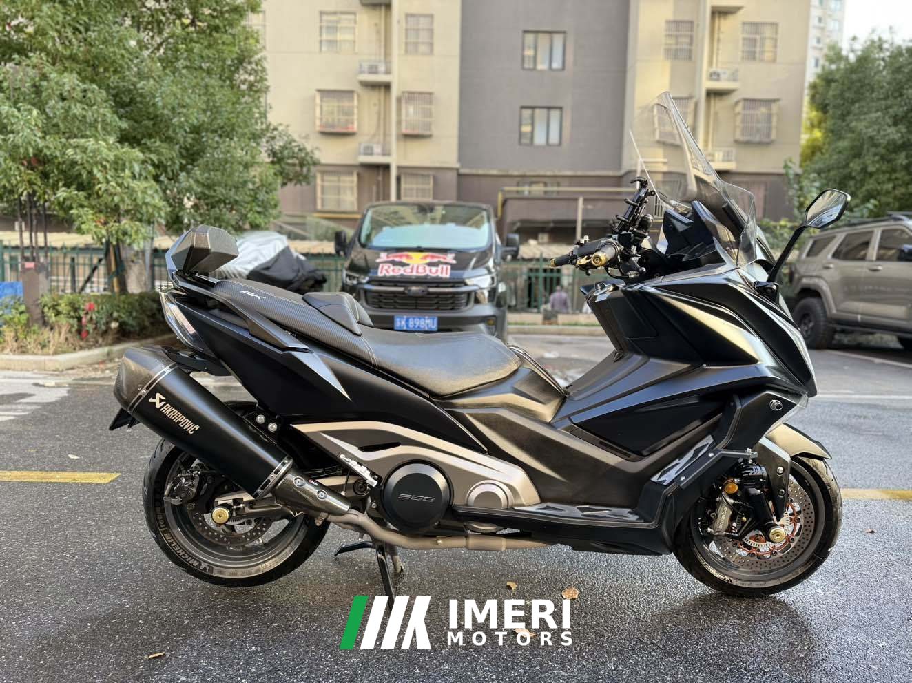 2021 KYMCO AK550