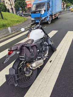 Wuyang Honda Sundiro CB190SS - фото 3