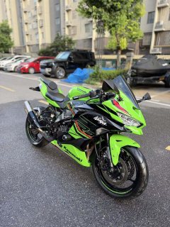 Kawasaki ZX-4R 400 cc - ფოტო 3