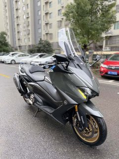 Yamaha TMAX 560 cc - ფოტო 3