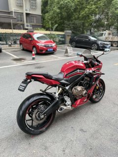 Honda CBR650R - ფოტო 6