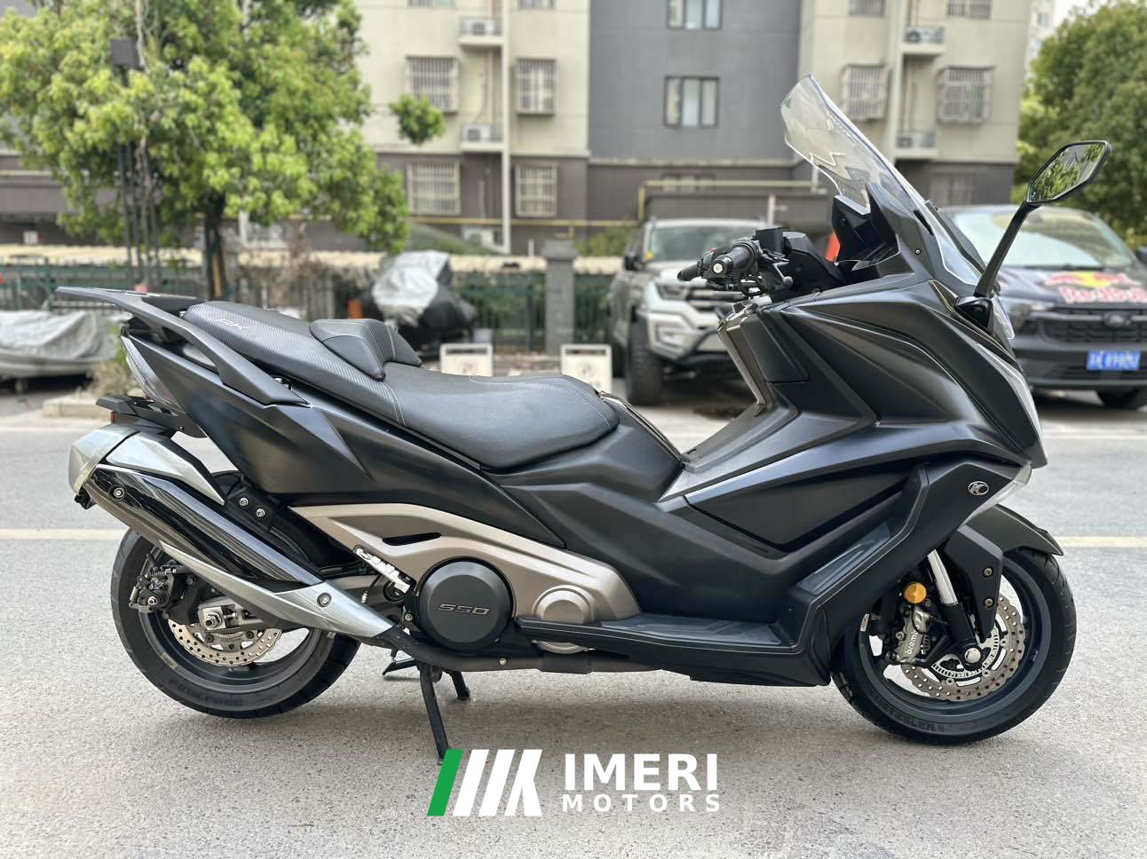 2021 KYMCO AK550