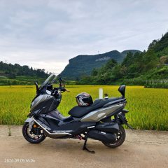 SYM Cruisym 250 - ფოტო 1