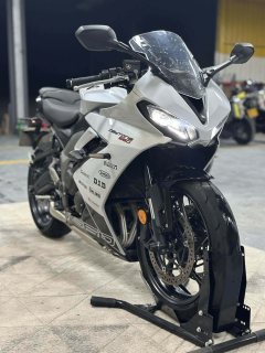 Triumph Daytona 660 - ფოტო 2