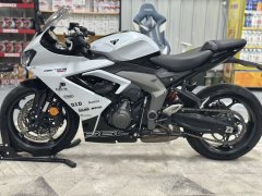 Triumph Daytona 660 - ფოტო 3