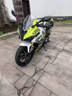 QJMOTOR SRK 250 - ფოტო 2