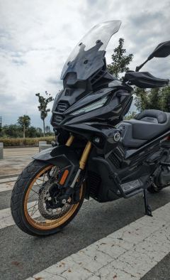 Voge SR450X 400 cc - photo 2
