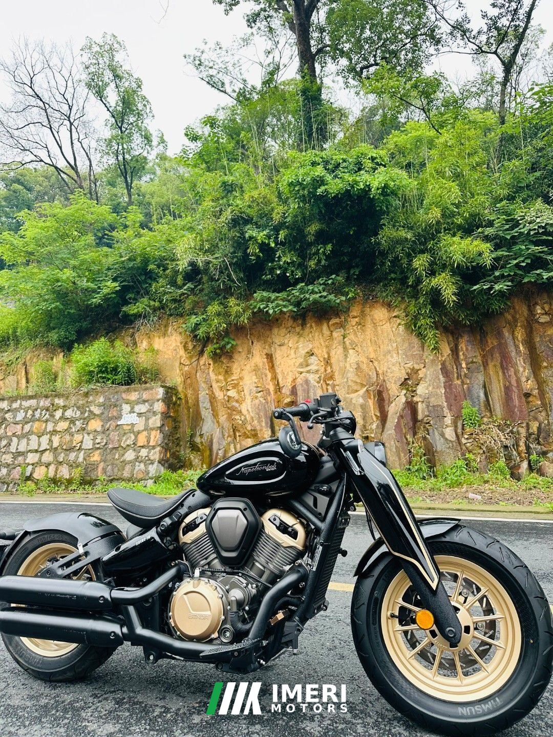 2023 Benda Napoleon 450