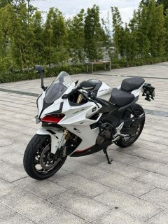 QJMOTOR Roewe i5 550 / Sai 550 *(Context-dependent, usually referring to the motorcycle "Sai 550" or Roewe car v - photo 4