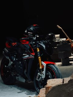 MV Agusta Brutale 1000 - ფოტო 1