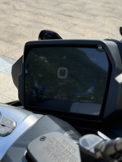 Voge SR4 Max 350 cc - ფოტო 8
