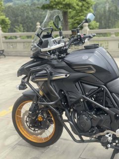 Benelli TRK552 550 cc - photo 5