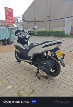 QJMOTOR Hong 250 - ფოტო 6