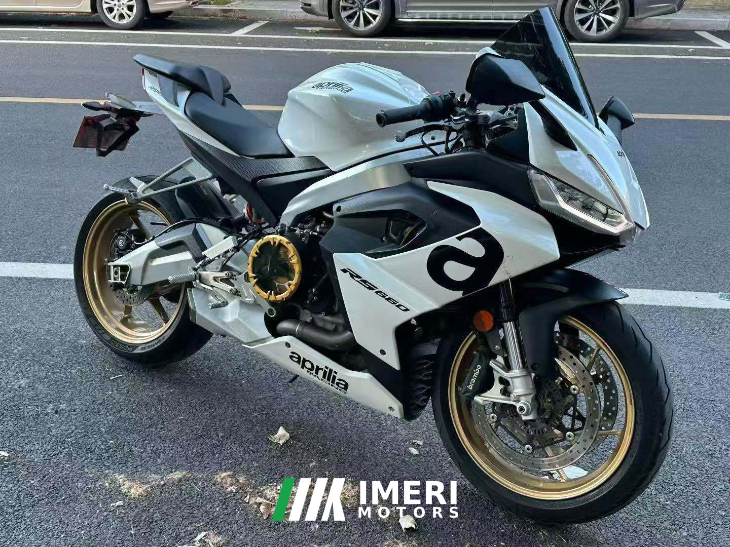 2022 Aprilia Tuono 660
