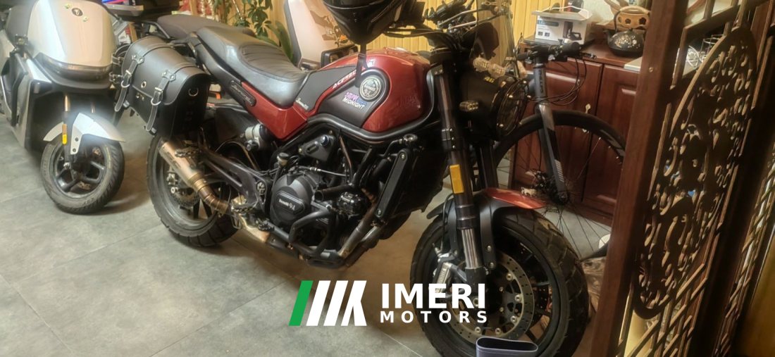Benelli Leoncino 500 - мотоцикл из Китая