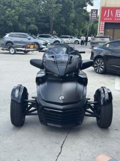 Pangbadi Spyder F3 1330 cc - ფოტო 2