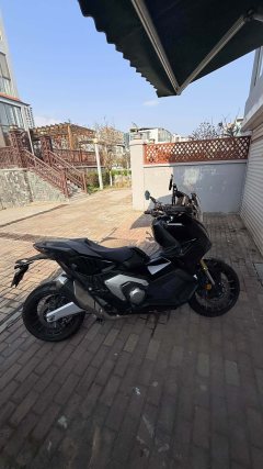 Honda X-ADV 750 - photo 2
