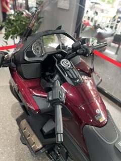 Honda Gold Wing GL1800 - ფოტო 3