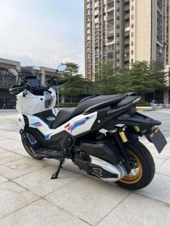 Voge SR450X 400 cc - ფოტო 9