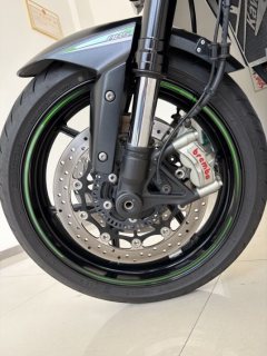 Kawasaki Z1000 - photo 8