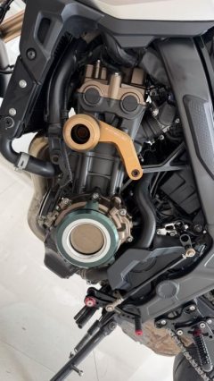 Honda CB650R - ფოტო 7