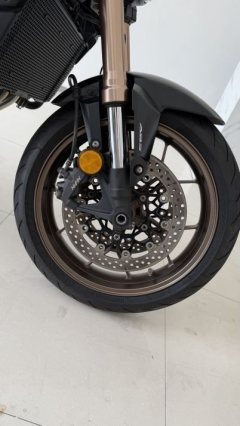 Honda CB650R - ფოტო 8
