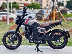 Sundiro Honda CBF190TR - фото 4