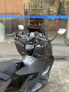 Yamaha TMAX 560 cc - photo 11