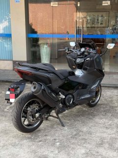 Yamaha TMAX 560 cc - photo 6