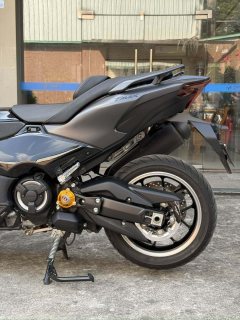 Yamaha TMAX 560 cc - photo 7