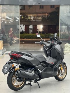 Yamaha XMAX 300 cc - ფოტო 7