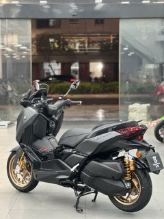 Yamaha XMAX 300 cc - ფოტო 9