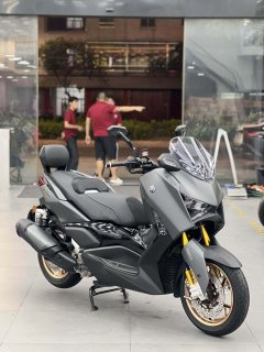 Yamaha XMAX 300 cc - ფოტო 1