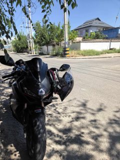 Honda CBR650R - ფოტო 1